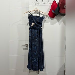 NWT Fame and partners 2 piece blue set US size 4. Halter top, split skirt